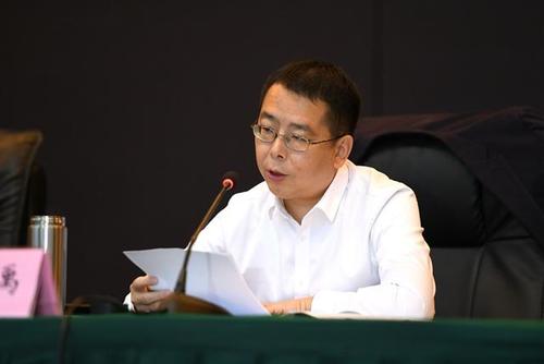 吴明禹任三台县委书记