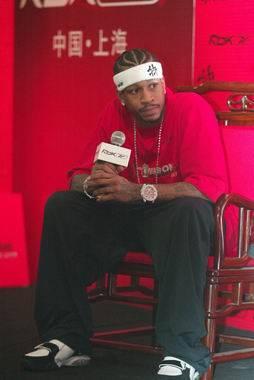 如果要评选最能代表当今nba流行文化的球员,艾弗森一定是得票最多的