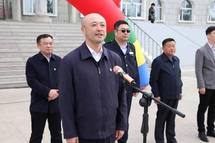 大杨树镇举行大杨树地区第33个爱国卫生月活动启动仪式