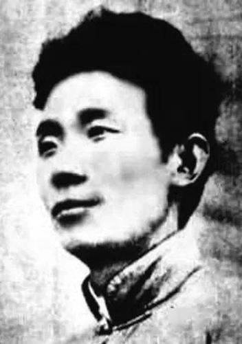 郁达夫