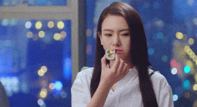 不好意思,我看上戚薇的西装!