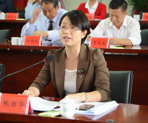 张丽华,女,汉族,长汀县人,1973年11月出生,中共党员,省委党校研究生