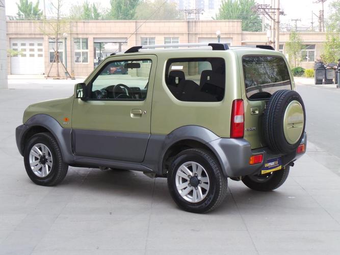 [北京]铃木 吉姆尼(进口) 2011款 1.3l 自动 双色导航版 3门