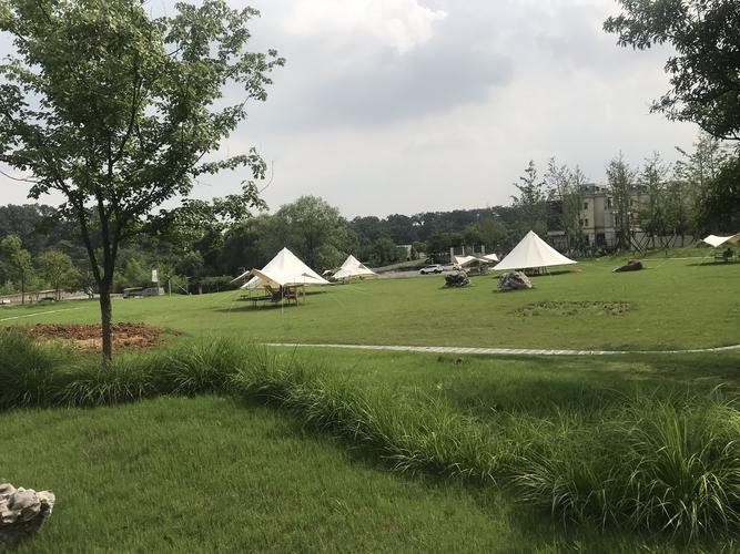 十月走园--南京四方当代美术馆