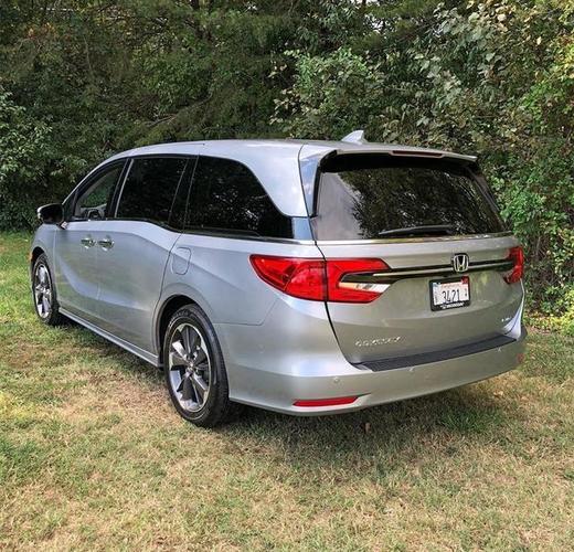 本田商务电动门多少钱日本本田商务车七座电动门