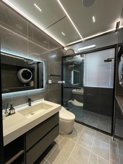 哈喽,大家好,今天来给大家分享我家两个卫生间的装修设计,喜欢的话点