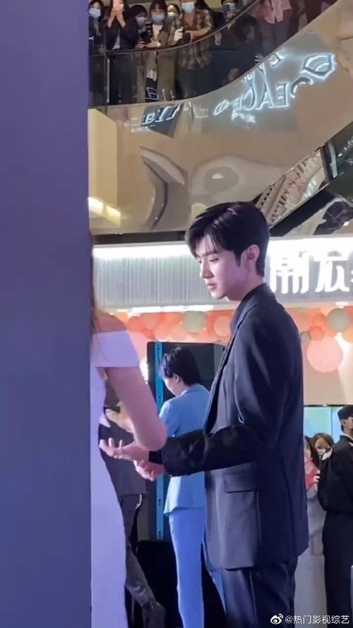 女友视角下的陈哲远好苏##陈哲远眼神