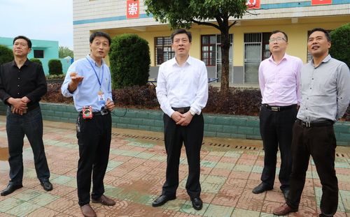 太湖县 县委 新闻中心 县内要闻      在徐桥镇新丰村和大石乡大石岭
