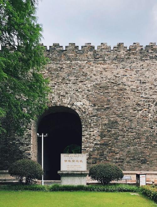 南京午朝门公园/人少安静的小众之地_小众_景点_午朝门公园_小众景点