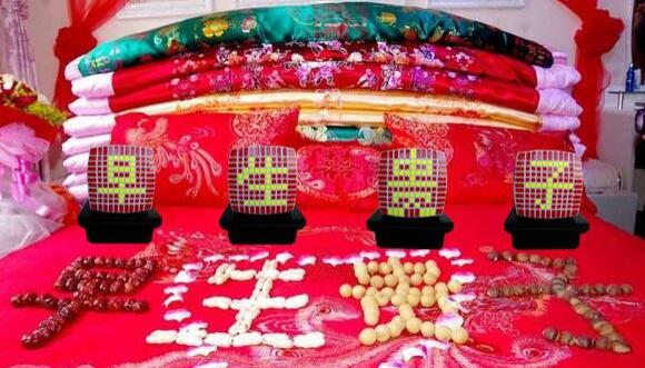 早生贵子是哪四样,红枣,花生,桂圆,莲子(枣生桂子)