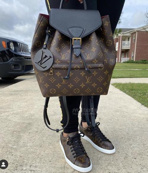 lv双肩包路易斯登montsouris女士时尚休闲bb双肩包m45516价格尺寸上身