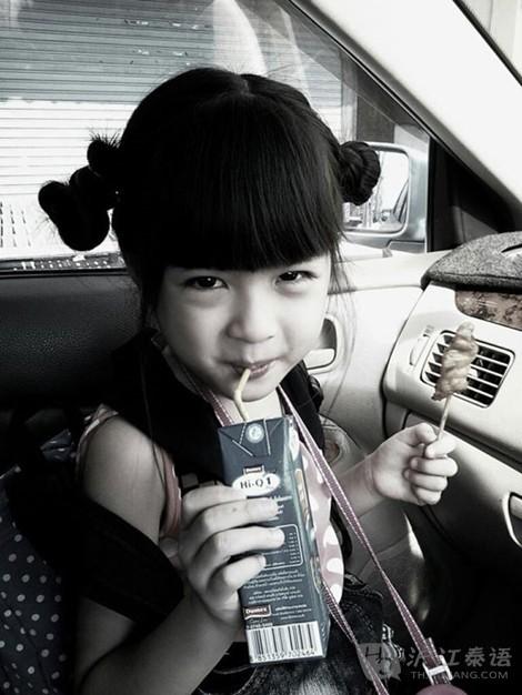 泰国可爱天才童星unda