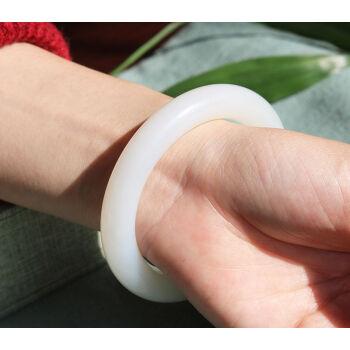 碧派典藏臻品新疆和田玉籽手镯女款肥圆条手镯羊脂白玉手镯福镯珠宝