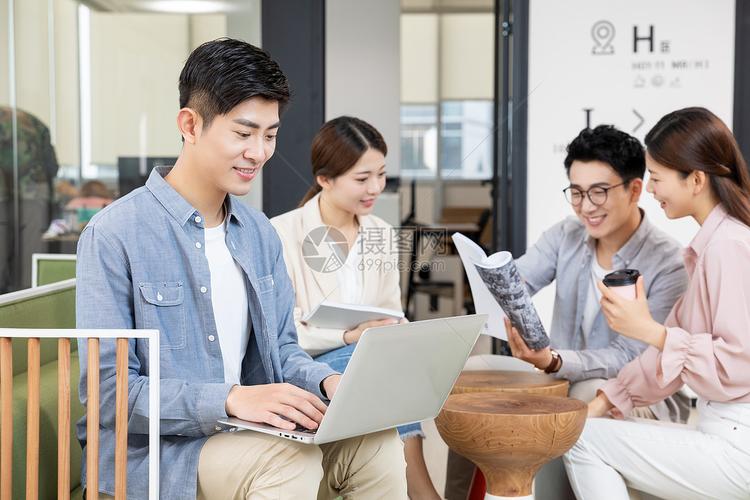 商务白领工作沟通交流团队形象休闲