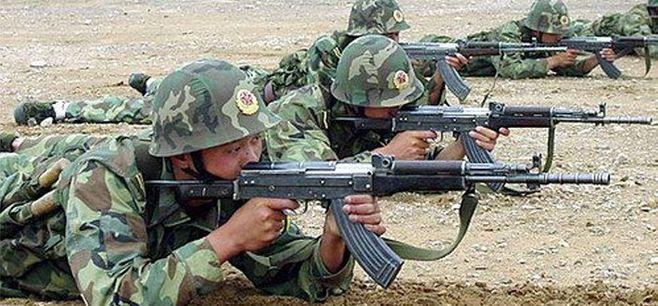 歩枪中国军队武器81式制式武器中国军队用什么枪中国陆军枪中国军队