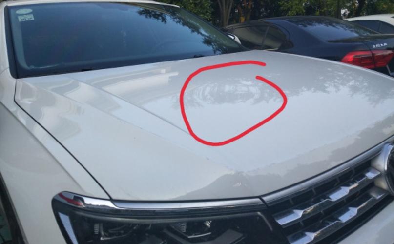 汽车引擎盖有个拳头大的坑4s店能做凹陷修复吗