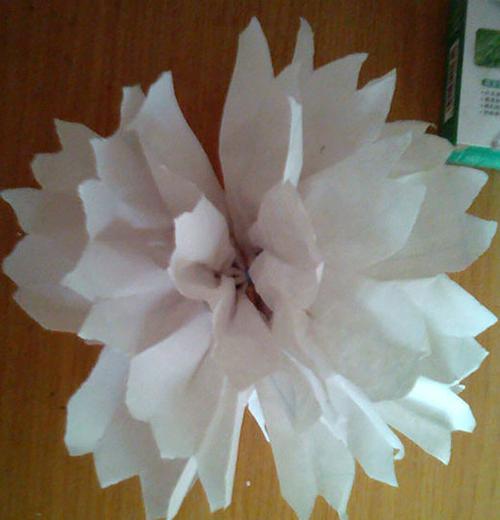 纸花球手工制作方法大全 纸花球diy教程图解