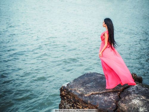 大海与美女背景图片