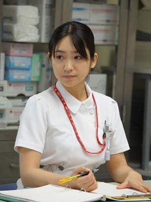 池胁千鹤首扮"白衣天使" 清纯护士造型曝光