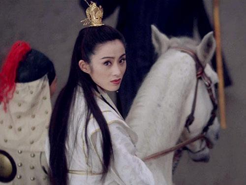 求张敏回眸一笑高清壁纸图