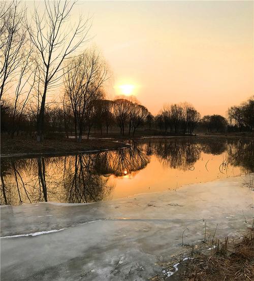 刘勇良手机纪实摄影:北京冬天的早晨