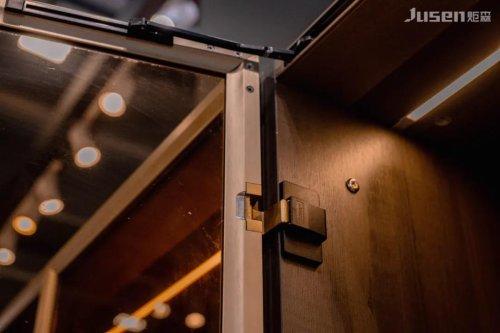 炬森五金携专利产品"ot自动开门器"亮相广州建博会