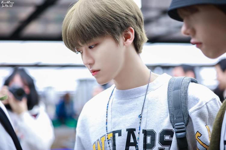 罗渽民!换包啦!