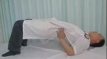 教你几招"腰突"患者必会的"坐睡姿"