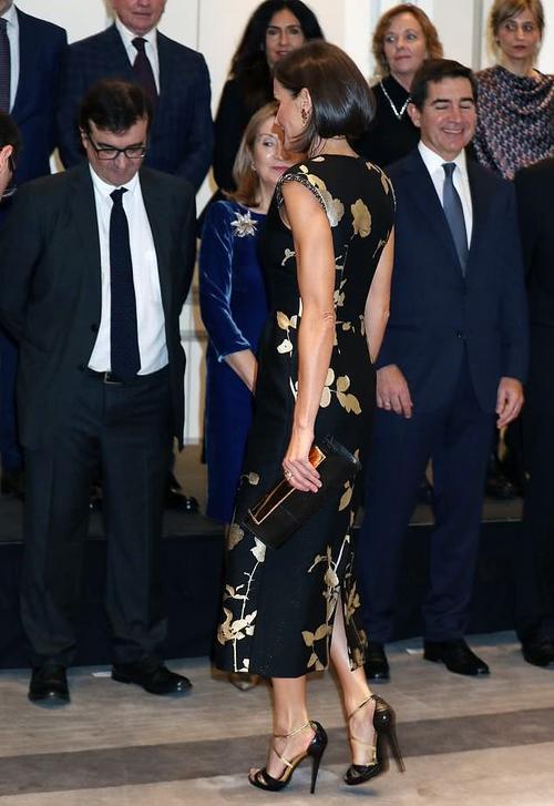 梅拉尼娅碎花连衣裙碎花连衣裙