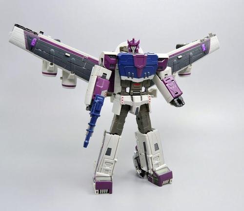 盘点变形金刚中的高材生三变战士