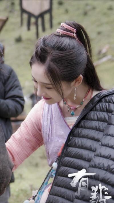 有翡|李妍