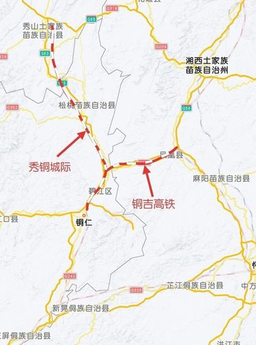 在重庆市的交通规划当中有一条渝铜城际铁路,设计时速为250km/h,这条