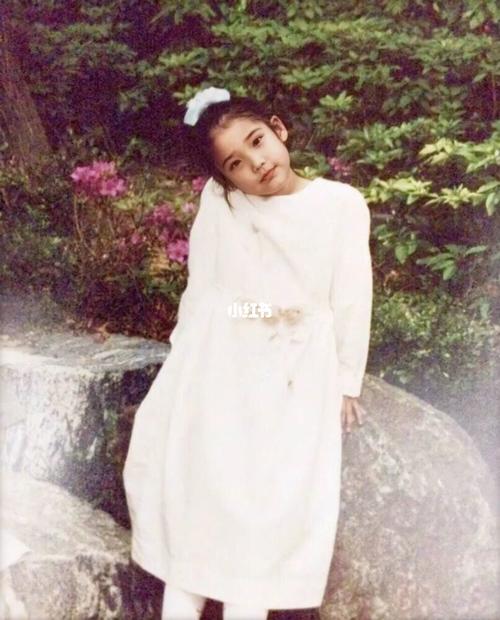 iu李知恩小时候的图片 7815太可爱漂亮了!