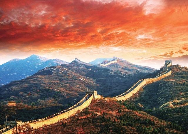 巍巍长城.安徽皖维集团 李海波 摄春晖映射.