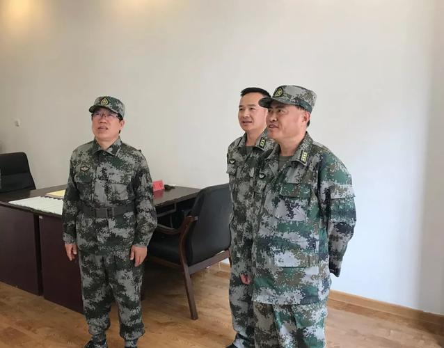 新闻快讯辽宁陆军预备役高射炮兵二师领导莅临辽宁虹溪谷控股集团考察
