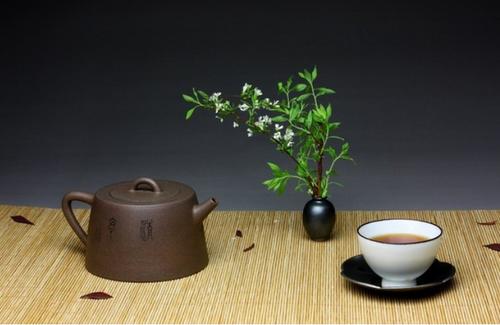 三千世界,与你相逢,我在泡茶,你来喝茶