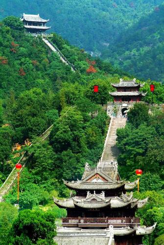 临海古城这家网红店,26年只做这一碗麦虾