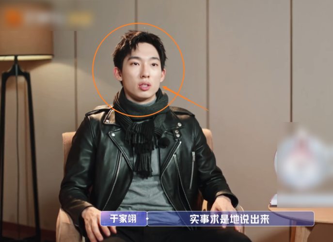 于家翊后期接受采访时眼泛泪光