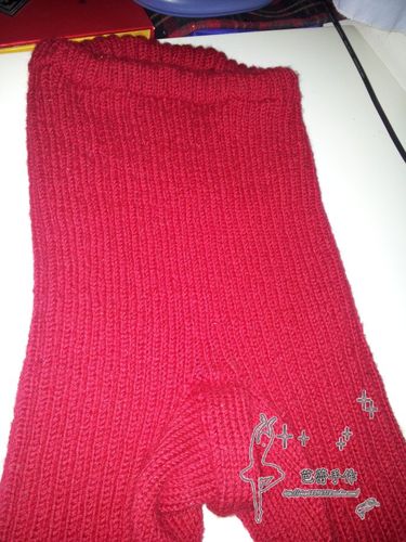 芭蕾手作~~编织篇~~带后翘的毛线裤