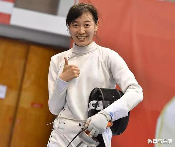 山东美女孙一文生活照大曝光