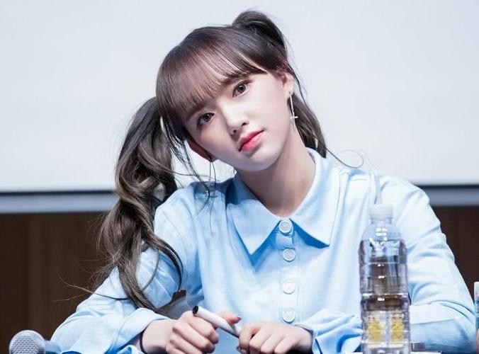 范丞丞新剧开机,首次担任古装剧男主角,女主是"宇宙少女"程潇