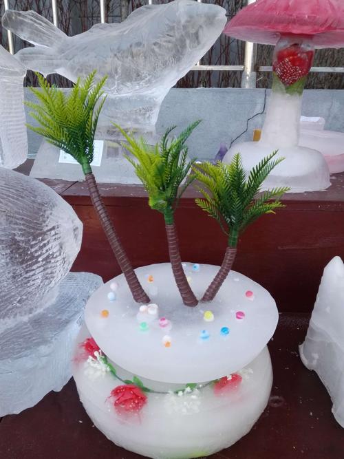 幸福小学冬季冰雪系列活动——亲子冰雕创意作品制作