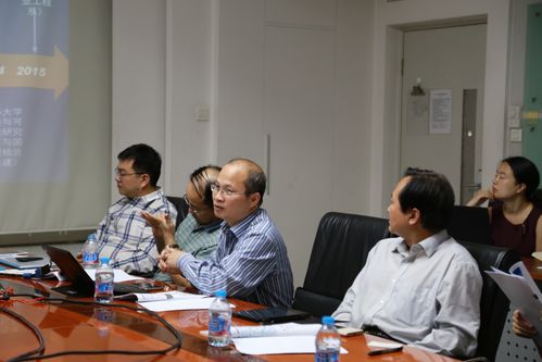 (李志忠介绍基本情况)