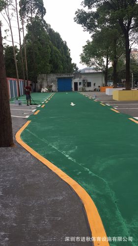 丙烯酸停车场材料 环保耐磨防滑地坪材料 停车场地坪漆施工案例