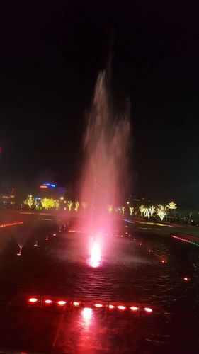 泰安市政广场音乐喷泉