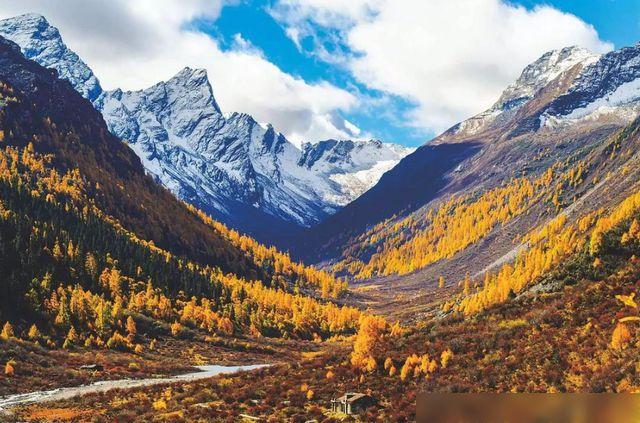 四川冷门的人间秘境户外徒步的天堂风景不输稻城亚丁