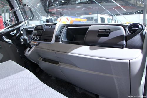 三菱 扶桑fuso canter 7c15 hev