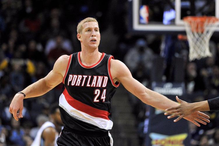 梅森·普拉姆利