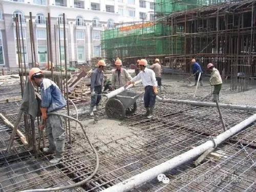 现浇板钢筋间距不均匀