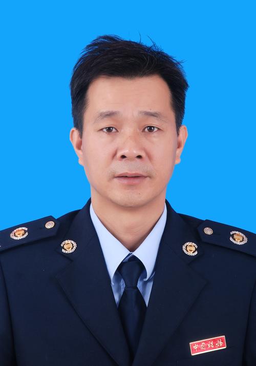 领导简介